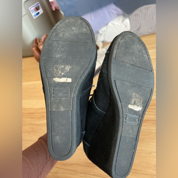 Toms Desert Wedges Black Suede Lace Up - Picture 7 of 7